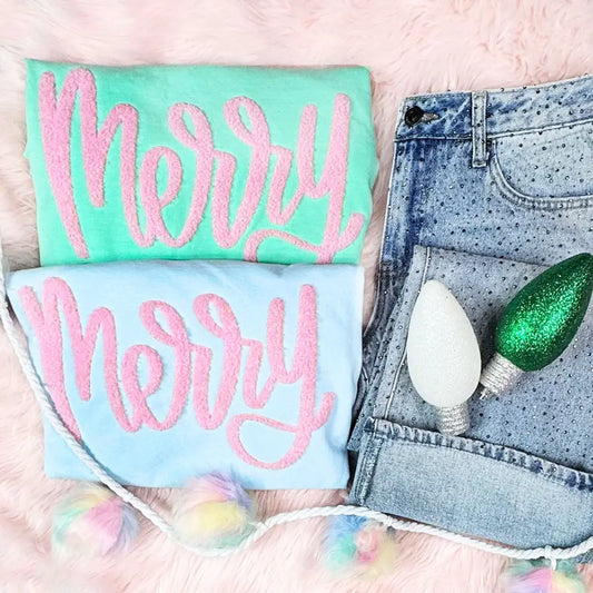 LIGHT PINK MERRY FLUFFY TEE